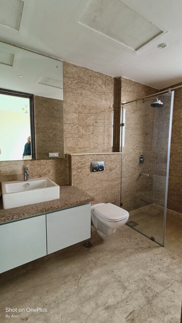 Bathroom in 3.5 BHK Apartment at Ambience Tiverton, Sector 50 – for Rent