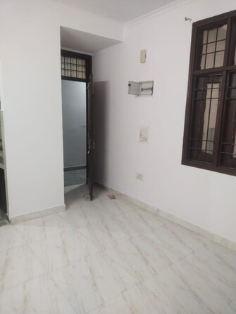 1 BHK Builder Floor For Rent in Paryatan Vihar Delhi  7940857