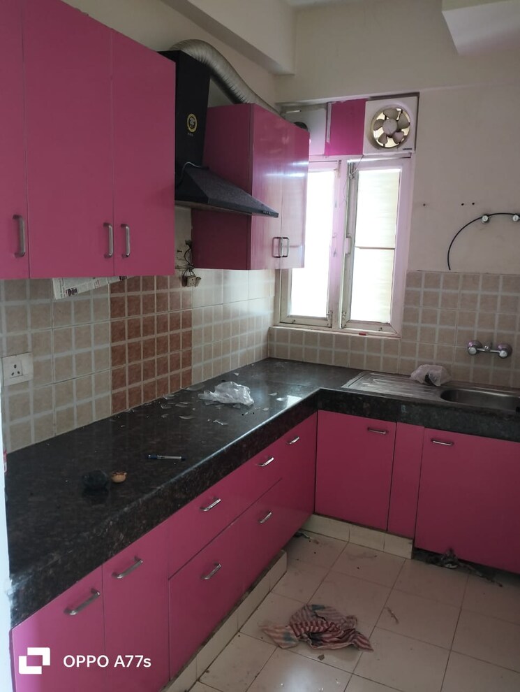 Master Bedroom, shree-vardhman-mantra 2 Bedroom 800 Sq.Ft. Apartment In Sector 67 Gurgaon 7940934