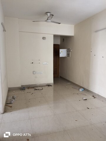 Master Bedroom in 2 BHK Apartment at Shree Vardhman Mantra, Sector 67 – for Sale