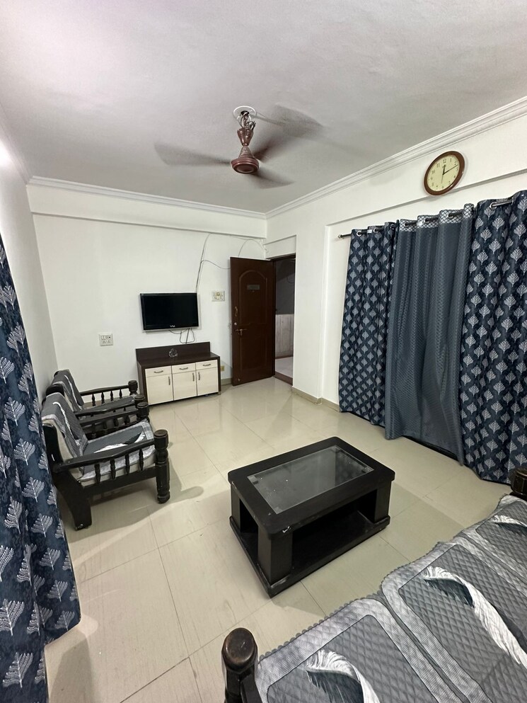 Team Area, choice-golden-city 1 Bedroom 650 Sq.Ft. Apartment In Dhanori Pune 7940944