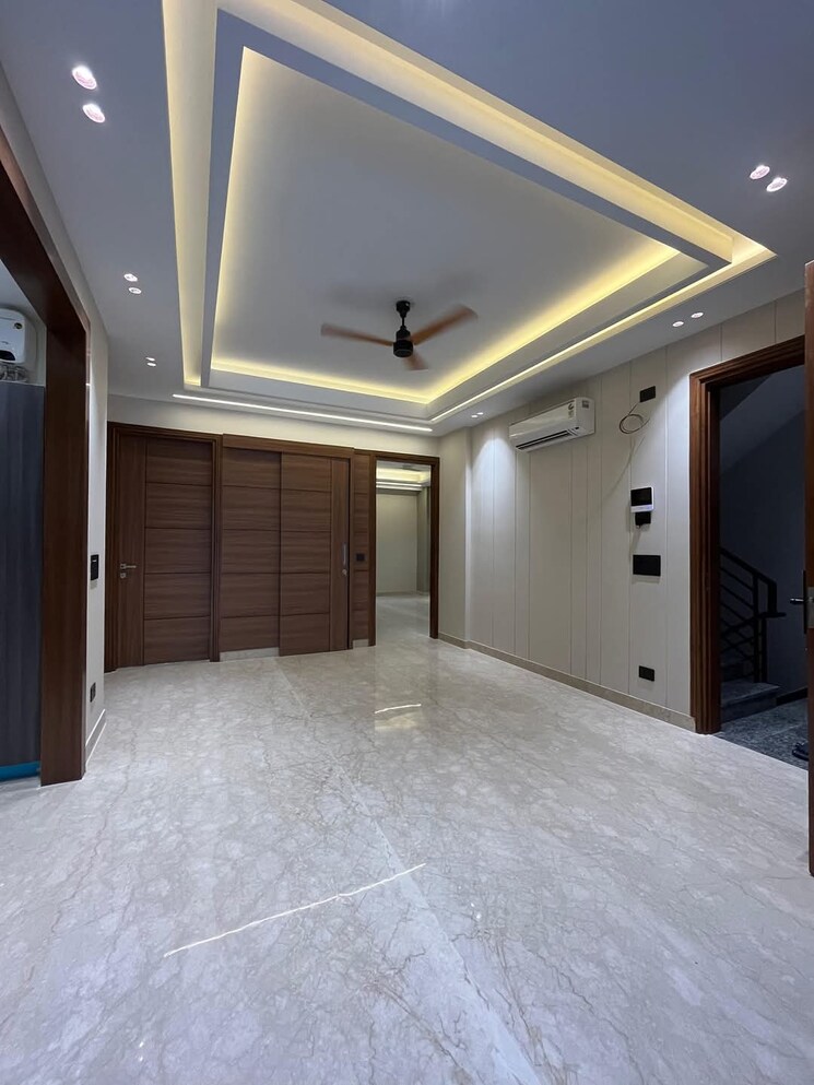 Room, mukta-mahek 1 Bedroom 550 Sq.Ft. Apartment In Kandivali East Mumbai 7940973