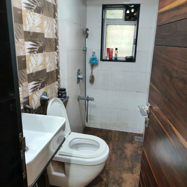 Bathroom, krishna-residency-atmaram-compound 1 Bedroom 450 Sq.Ft. Apartment In Sunder Nagar Mumbai 7940975