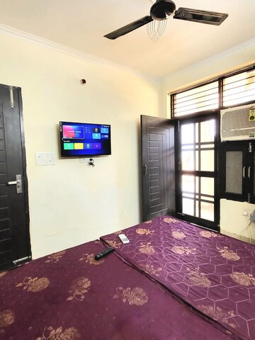 Bedroom in 1 BHK Builder Floor at Ansal Sushant Lok I, Sector 43 – for Rent