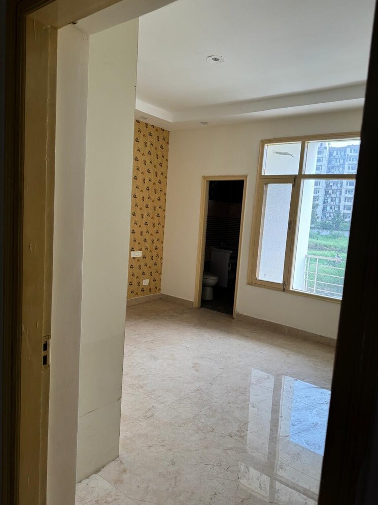 Room, sector 40 3 Bedroom 180 Sq.Yd. Builder Floor In Sector 40 Panipat 7941234