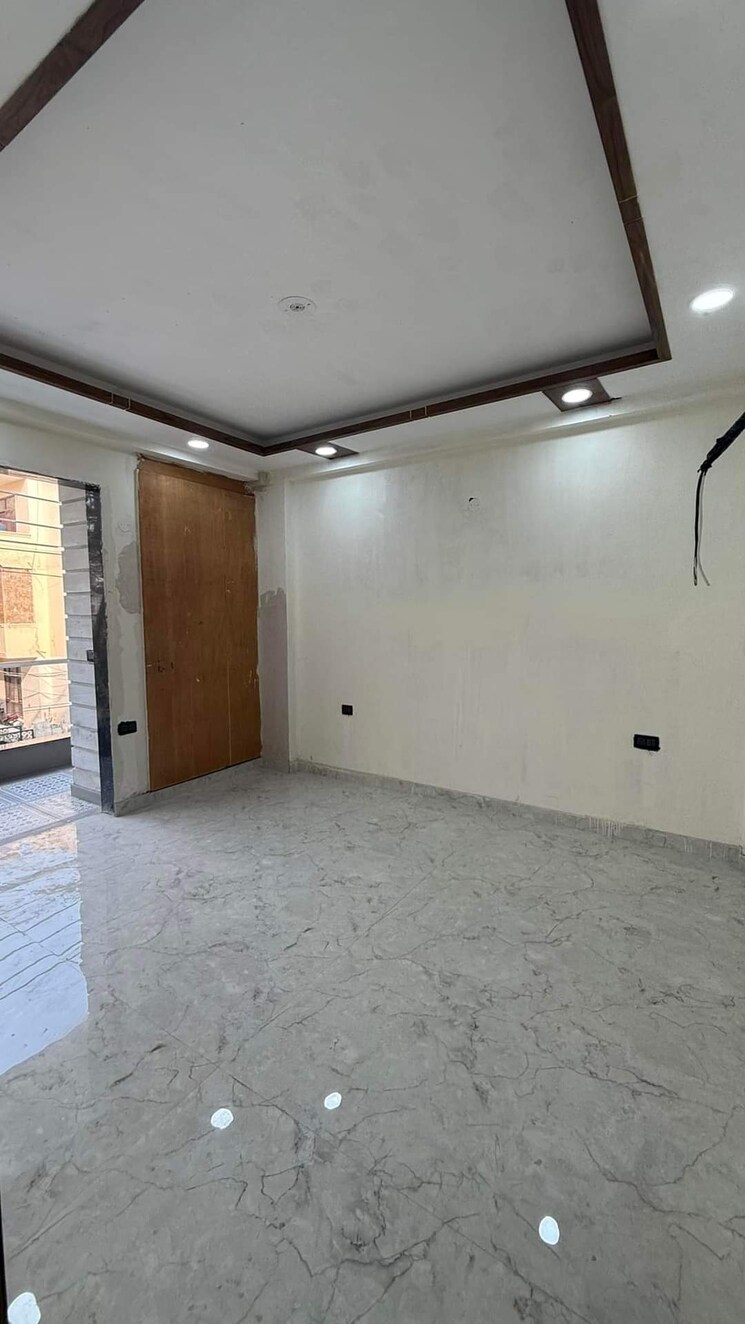 Room, srishti-greenfield-homes 3 Bedroom 1800 Sq.Ft. Builder Floor In Green Fields Colony Faridabad 7941292