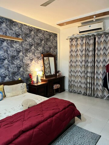 Bedroom in 1 BHK Apartment at Shapoorji Pallonji Siennaa, Kandivali East – for Sale