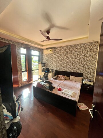 Bedroom in 3.5 BHK Apartment at Eldeco Aamantran, Sector 119 – for Rent