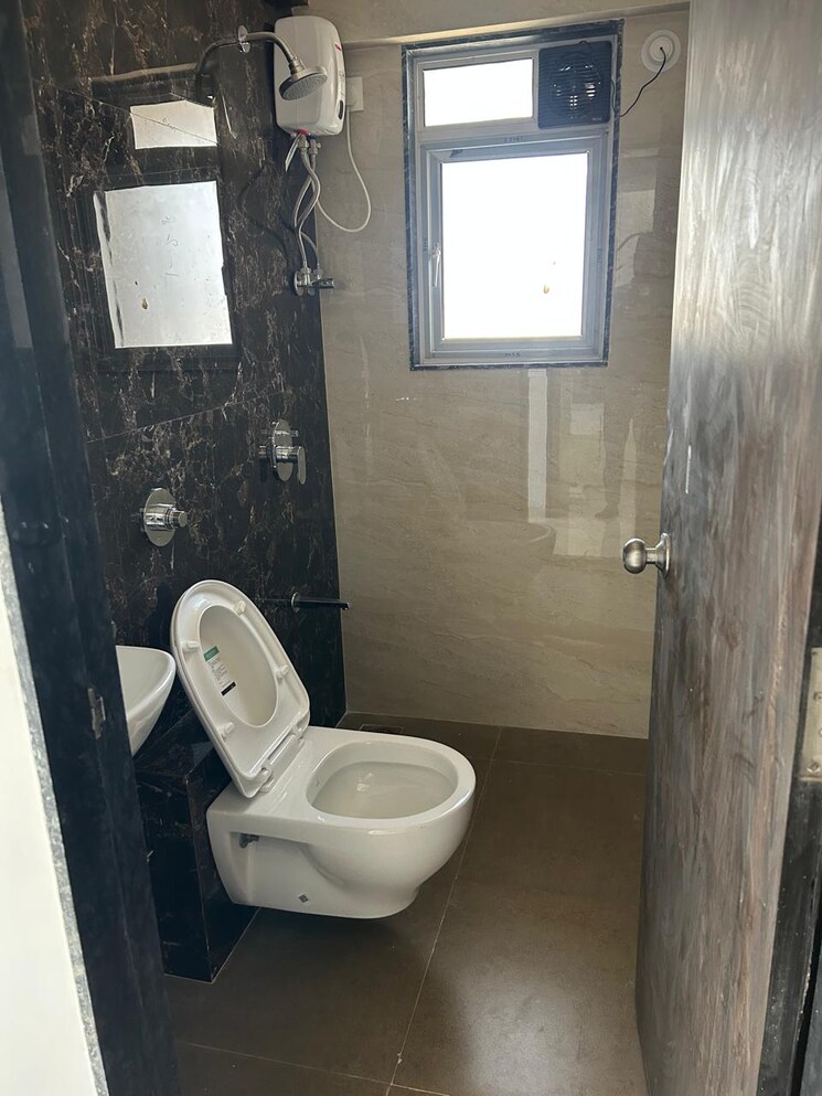 Bathroom, ameya-eastern-heights-chs 2 Bedroom 565 Sq.Ft. Apartment In Chunabhatti Mumbai 7941146