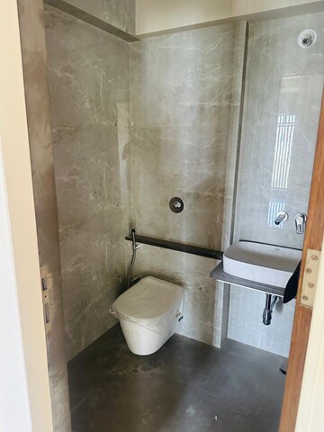 2 BHK Apartment For Rent in Shree Krishna Navageeta, Chembur