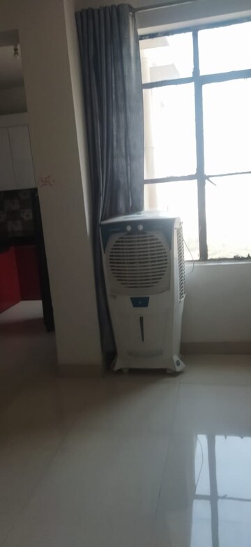 Bathroom in 3 BHK Apartment at Signature Global Synera, Sector 81 – for Sale