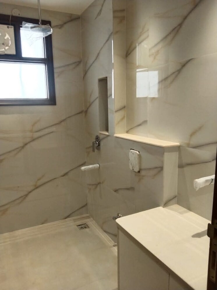 Master Bedroom, sector 9 3 Bedroom 263 Sq.Yd. Builder Floor In Sector 9 Gurgaon 7941357