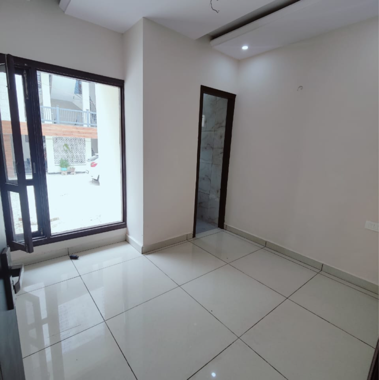 Room, sector 123 3 Bedroom 130 Sq.Yd. Independent House In Sector 123 Mohali 7941432