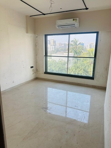 Room in 3 BHK Apartment at Shree Krishna Navageeta, Chembur – for Rent