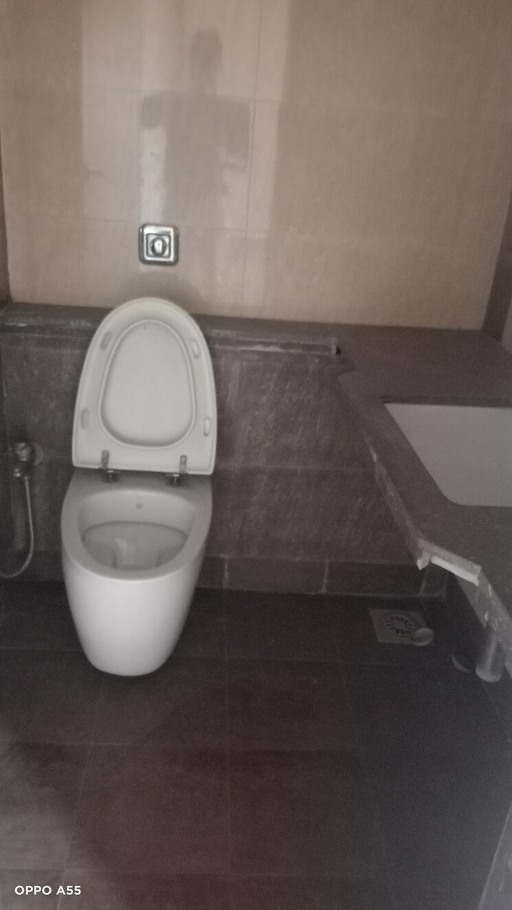 Bathroom, keystone-elita 4 Bedroom 2250 Sq.Ft. Apartment In Kharghar Navi Mumbai 7941490