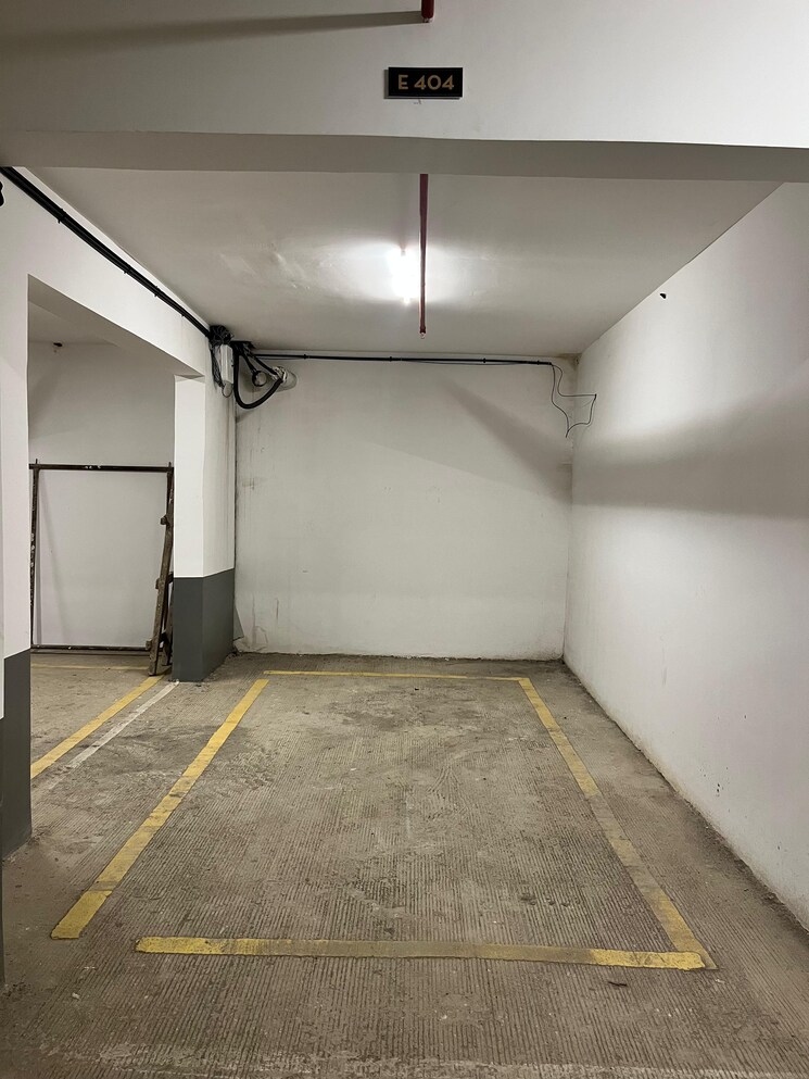 Room, krisala-41-elite 2 Bedroom 718 Sq.Ft. Apartment In Tathawade Pune 7941527