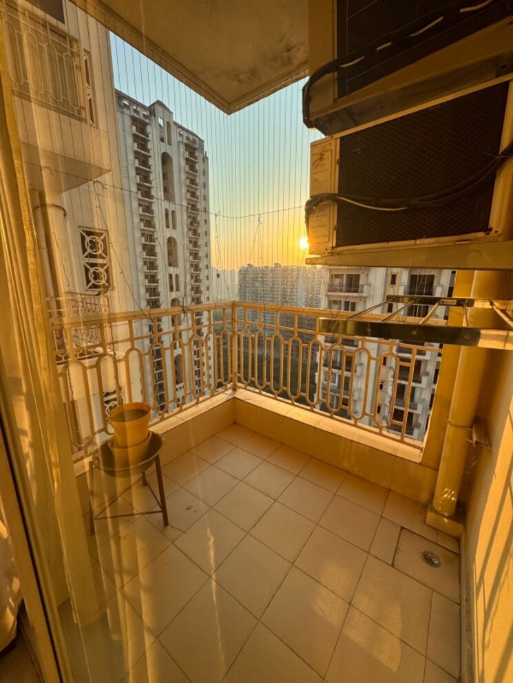 Balcony, amrapali-golf-homes 2 Bedroom 1425 Sq.Ft. Apartment In Sector 4, Greater Noida Greater Noida 7941623