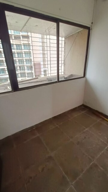 Room in 5 BHK Penthouse at Sundervan Complex, Andheri West – for Rent