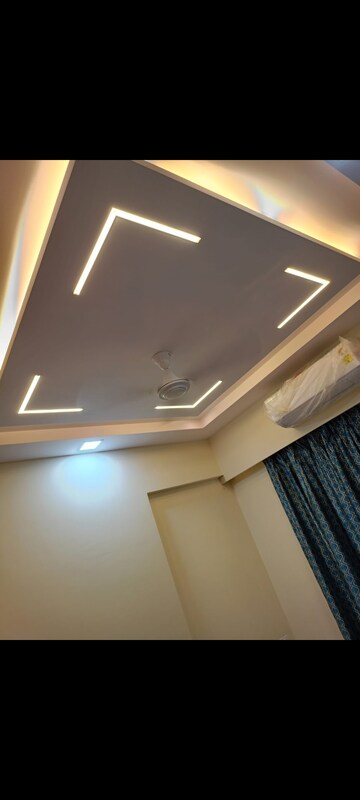 Furnished Amenities in 1 BHK Apartment at Ajmera Regalia, Borivali West – for Rent