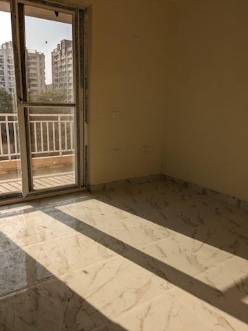 3 BHK Apartment For Resale in Gaur City 2 - 14th Avenue Noida Ext Sector 16c Greater Noida  7941644