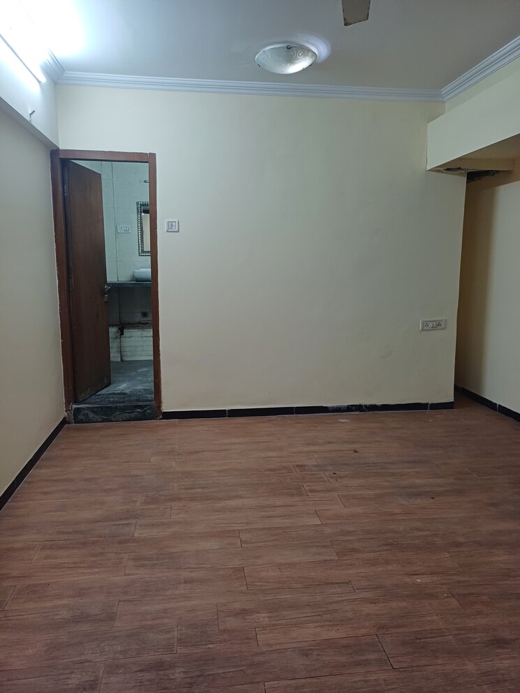 Room, veera desai road 4 Bedroom 3500 Sq.Ft. Villa In Veera Desai Road Mumbai 7941712