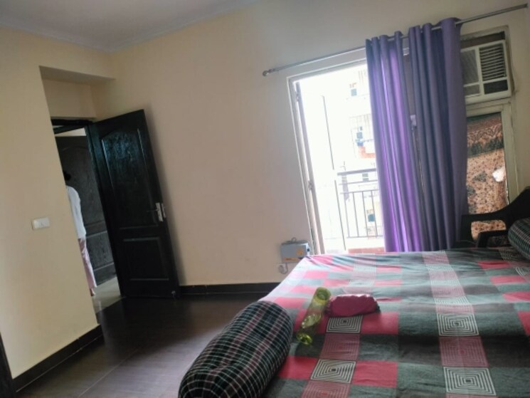 Living Room, gardenia-golf-city 3 Bedroom 1350 Sq.Ft. Apartment In Sector 75 Noida 7941705