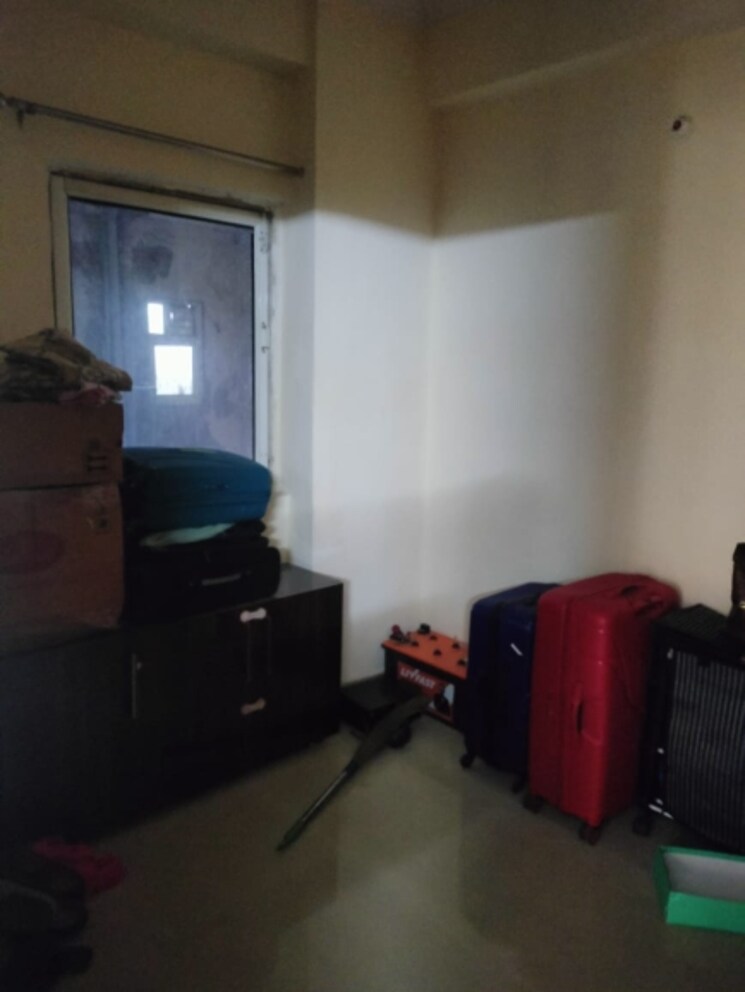 Living Room, gardenia-golf-city 3 Bedroom 1350 Sq.Ft. Apartment In Sector 75 Noida 7941705