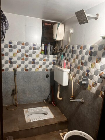 Master Bedroom in 2 BHK Apartment at Sai Nagar CHS, Kalamboli – for Rent