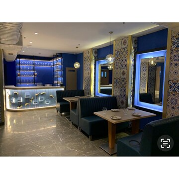  Showroom For Rent in Connaught Place