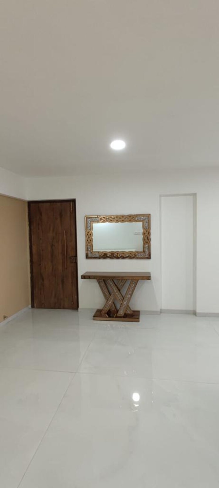 Room, vile parle east 2.5 Bedroom 1000 Sq.Ft. Apartment In Vile Parle East Mumbai 7941795