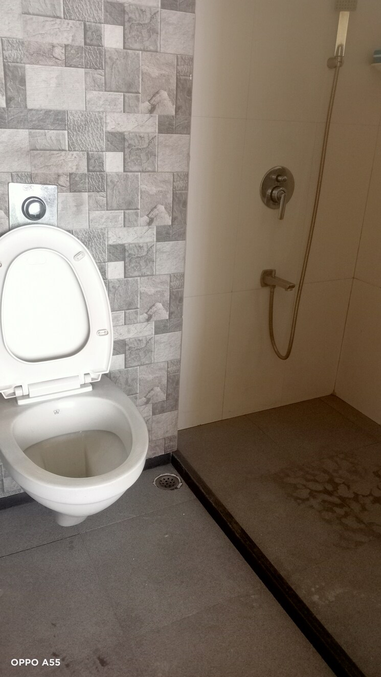 Bathroom, trishul-symphony 2 Bedroom 1400 Sq.Ft. Apartment In Kharghar Navi Mumbai 7941961