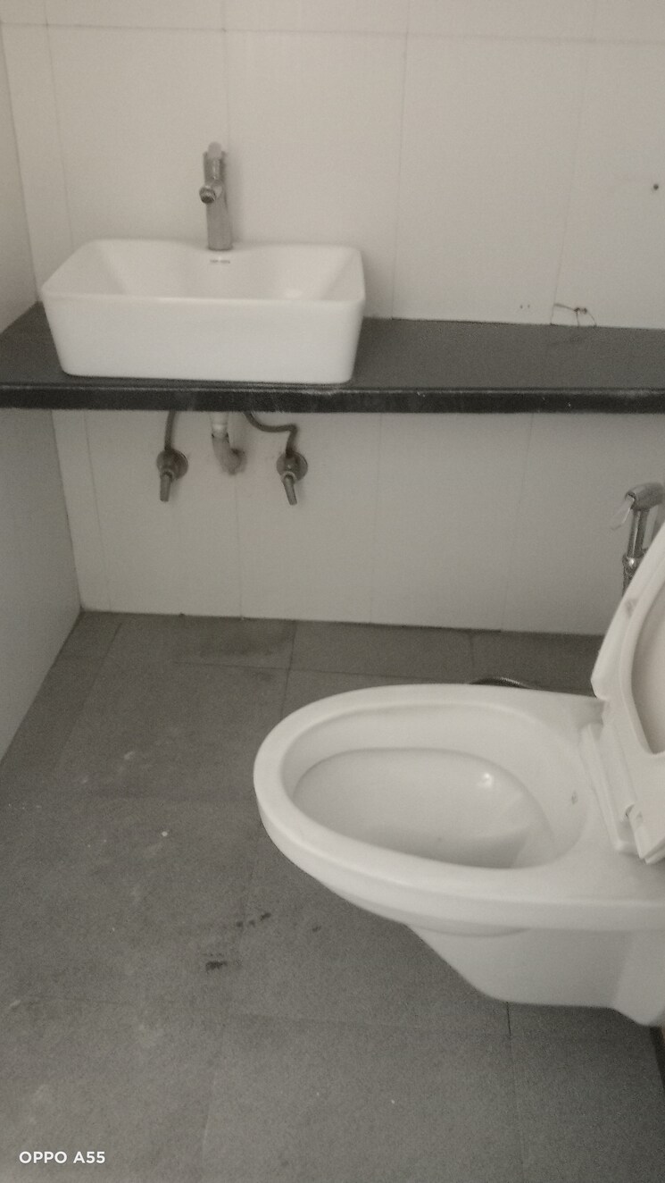 Bathroom, trishul-symphony 2 Bedroom 1400 Sq.Ft. Apartment In Kharghar Navi Mumbai 7941961