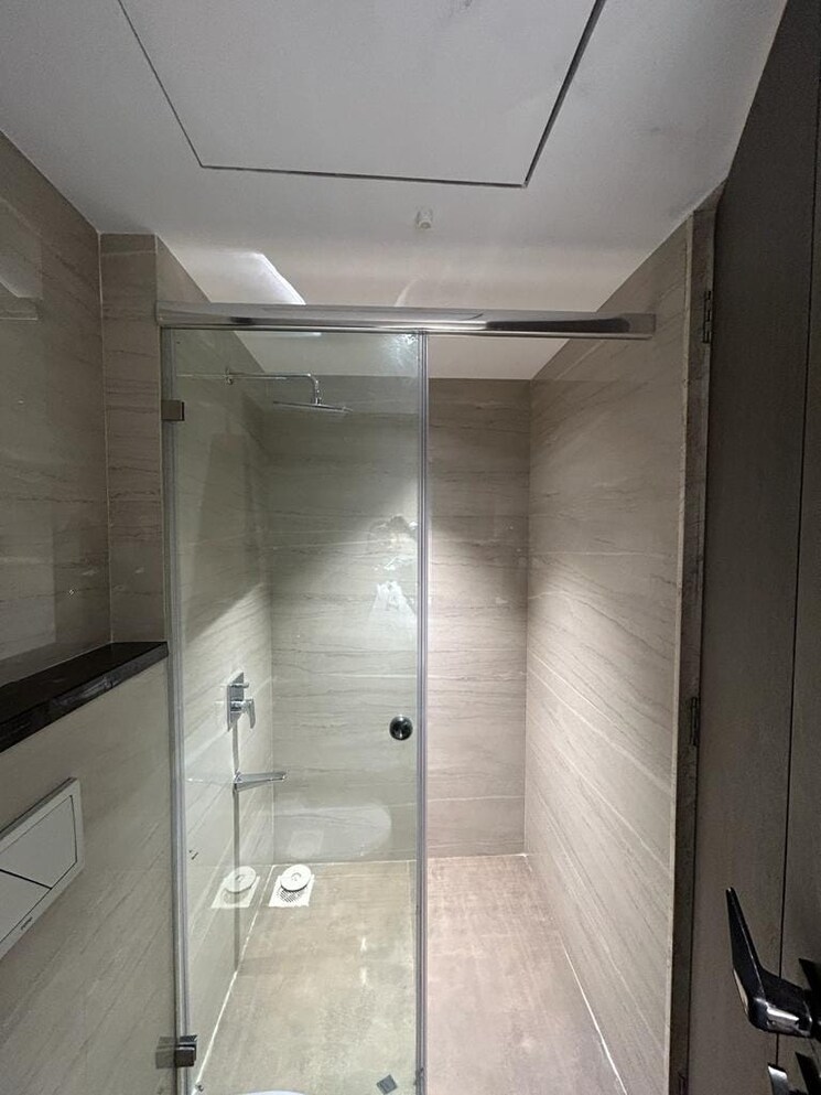 Bathroom, veena-solace 2 Bedroom 840 Sq.Ft. Apartment In Santacruz West Mumbai 7941962