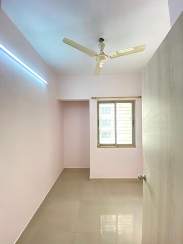 Bedroom in 1.5 BHK Apartment at Lodha Casa Bella Gold, Dombivli East – for Rent