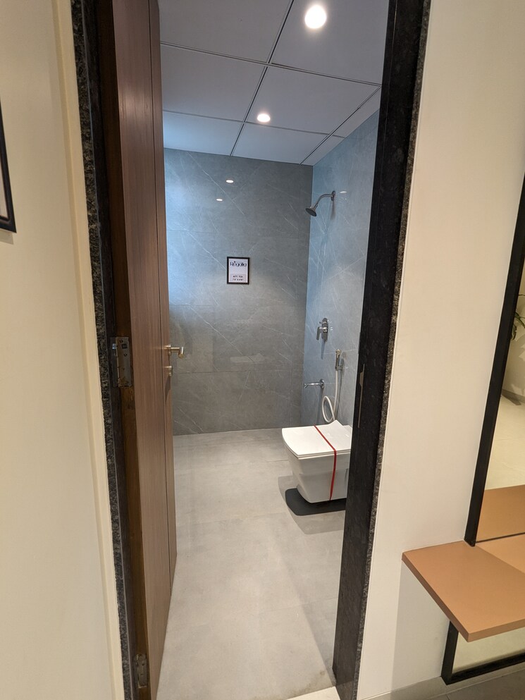 Bathroom, vesu 3 Bedroom 2200 Sq.Ft. Apartment In Vesu Surat 7942011