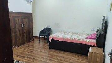  4 BHK Apartment at Sector 40 – for Rent