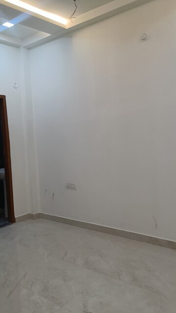 Room in 3 BHK Independent House at Arsha Madhav Greens, Gomti Nagar – for Sale
