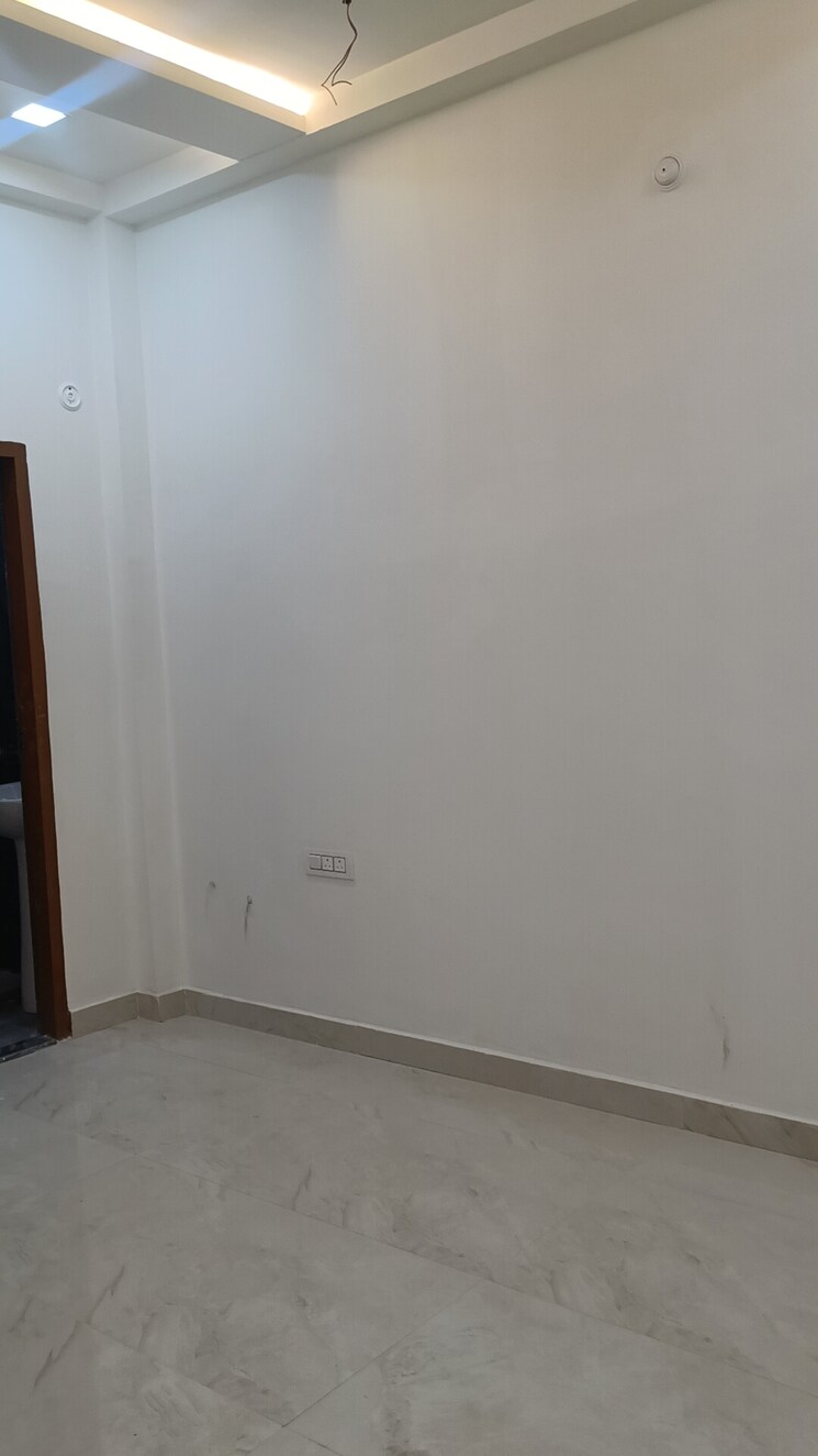 Room, arsha-madhav-greens 3 Bedroom 1500 Sq.Ft. Independent House In Gomti Nagar Lucknow 7942235