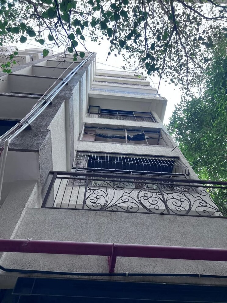 Exterior View, shrusti-saroj-sadan-chs 2 Bedroom 820 Sq.Ft. Apartment In Naupada Thane 7942221