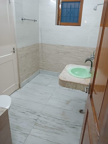 Bathroom in 1 BHK Apartment at Alaknanda – for Rent