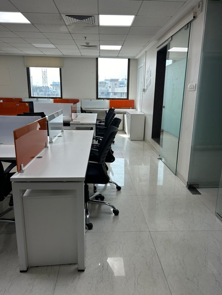 Team Area, kanakia-wall-street Commercial Office Space 1685 Sq.Ft. In Andheri East Mumbai 7942387
