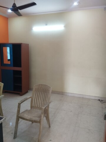 Living Room in 1.5 BHK Independent House at Kamta – for Rent