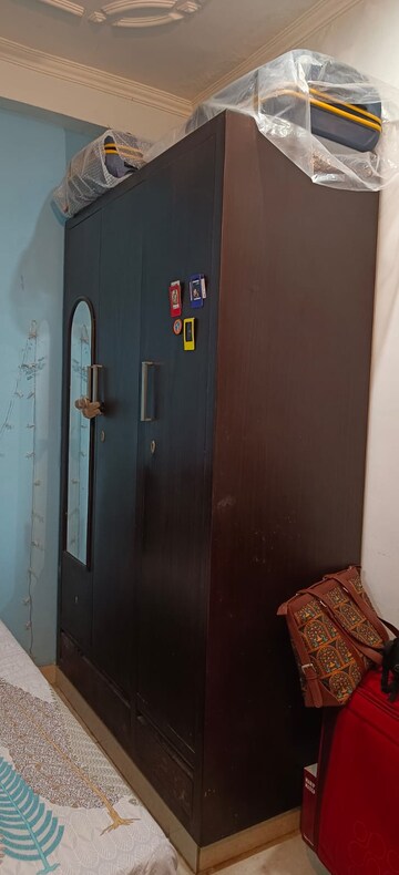 Building Lobby in 2 BHK Builder Floor at Sector 52 – for Rent