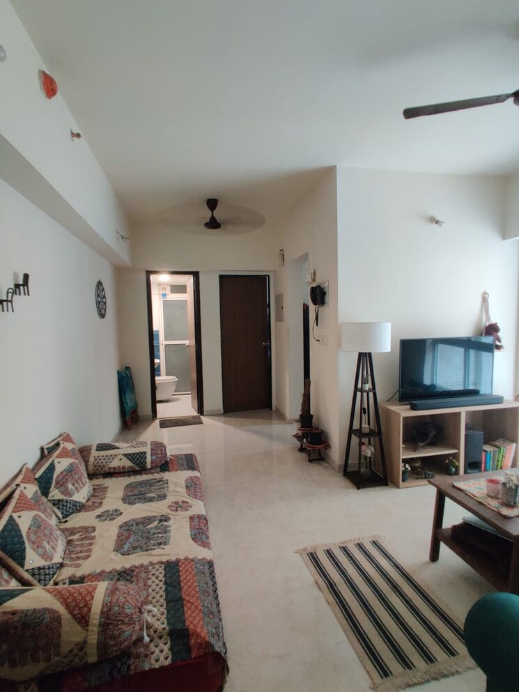 Living Room, lodha-amara 1 Bedroom 453 Sq.Ft. Apartment In Kolshet Road Thane 7942523