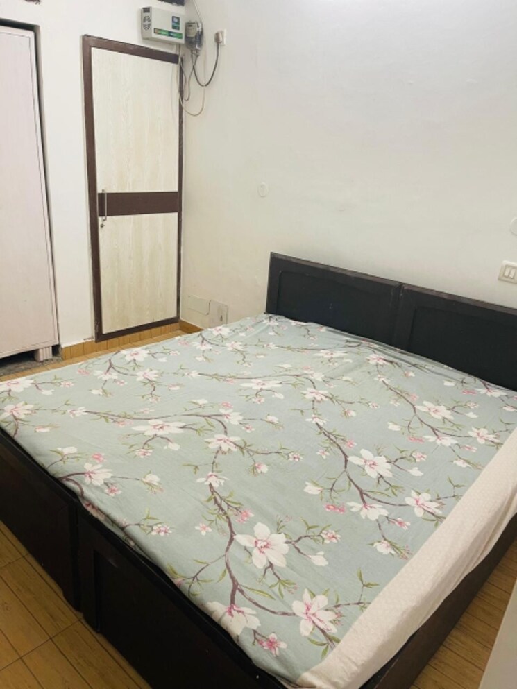 Bedroom, rwa-jalvayu-vihar 3 Bedroom 1150 Sq.Ft. Apartment In Sector 25 Noida 7942683