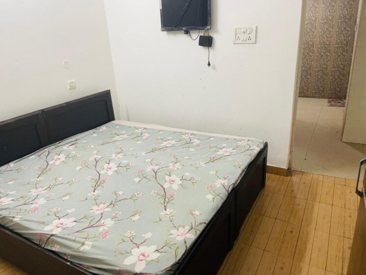 Bedroom, rwa-jalvayu-vihar 3 Bedroom 1150 Sq.Ft. Apartment In Sector 25 Noida 7942683