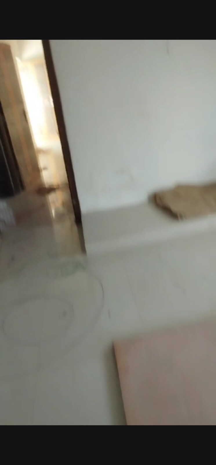 Room, arun-vihar-sector-37 3 Bedroom 1200 Sq.Ft. Apartment In Sector 37 Noida 7942752