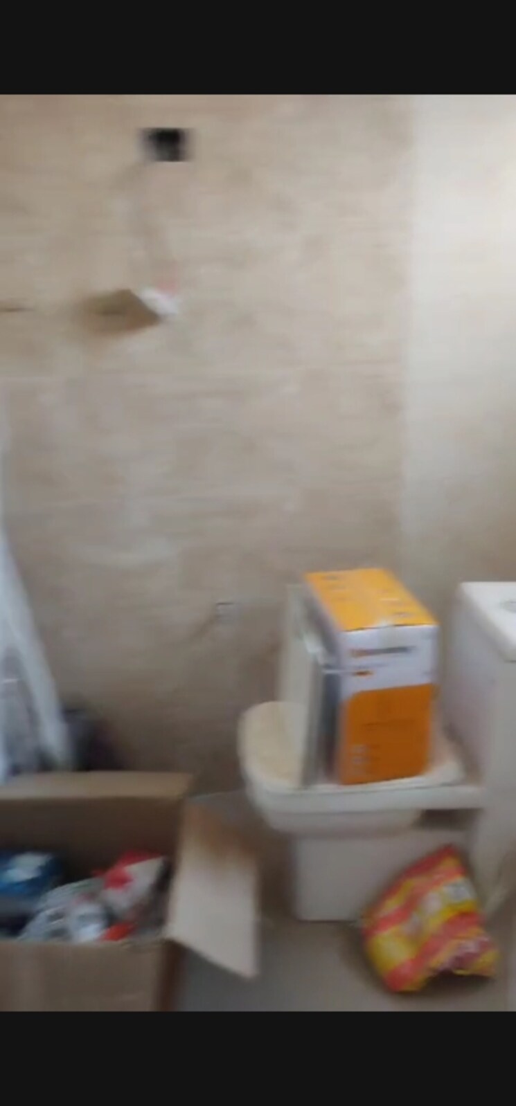 Bathroom, arun-vihar-sector-37 3 Bedroom 1200 Sq.Ft. Apartment In Sector 37 Noida 7942752