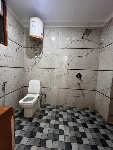 Attached Bathroom in 2 BHK Apartment at Saket – for Rent