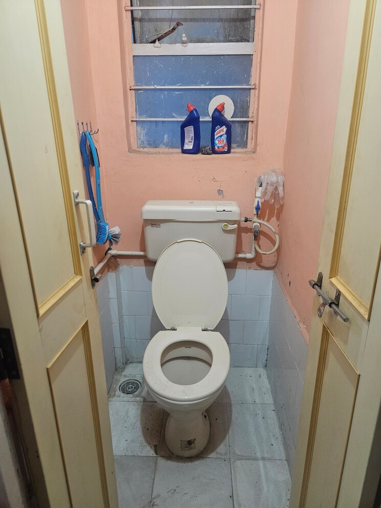 Bathroom, shreenath-hermitage 1 Bedroom 500 Sq.Ft. Apartment In Baner Pune 7942772